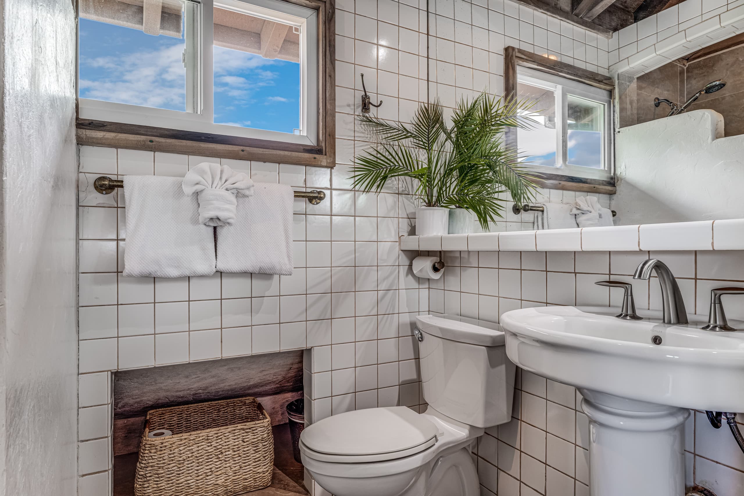 Villa in Paia · ★4.94 · 4 bedrooms · 4 beds · 2 baths - Photo 28
