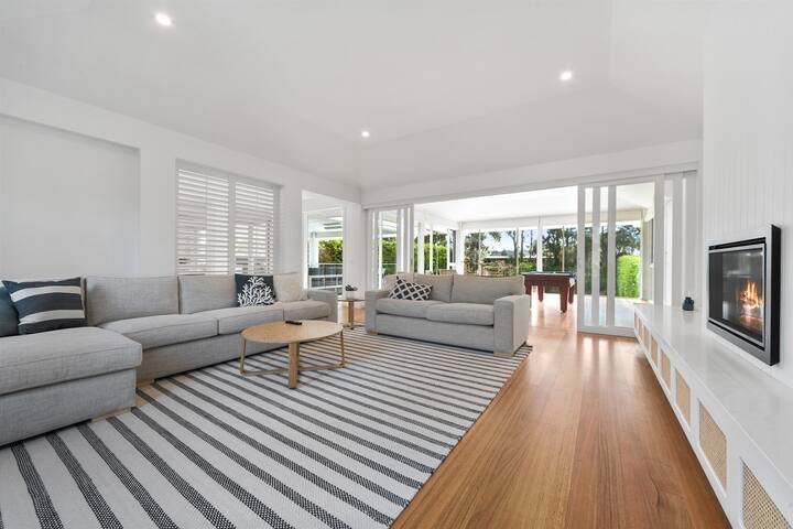 Portsea Pool, Spa Tennis, 5 Bdrm gallery image 4