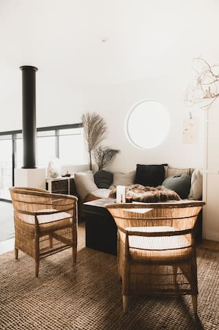 Drifters & Dreamers – Perfect Coastal Escape