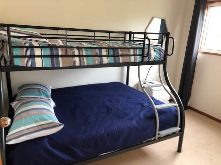 سرير 4 - 1 × سرير فردي، 1 × سرير مزدوج