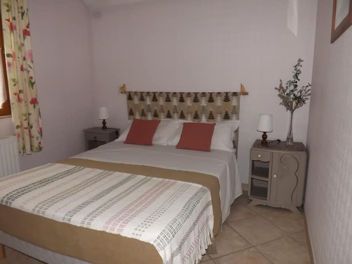 Ground floor room.