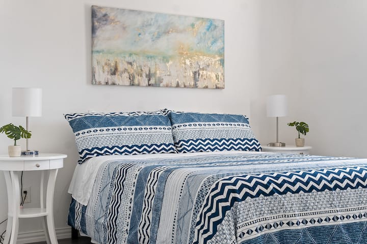 Bedroom # 1 master bedroom (2 queen beds)