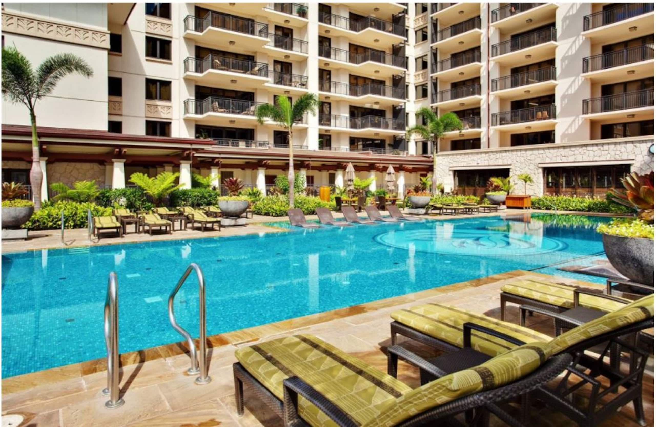 Condo in Kapolei · ★4.88 · 2 bedrooms · 4 beds · 2 private baths - Image 16