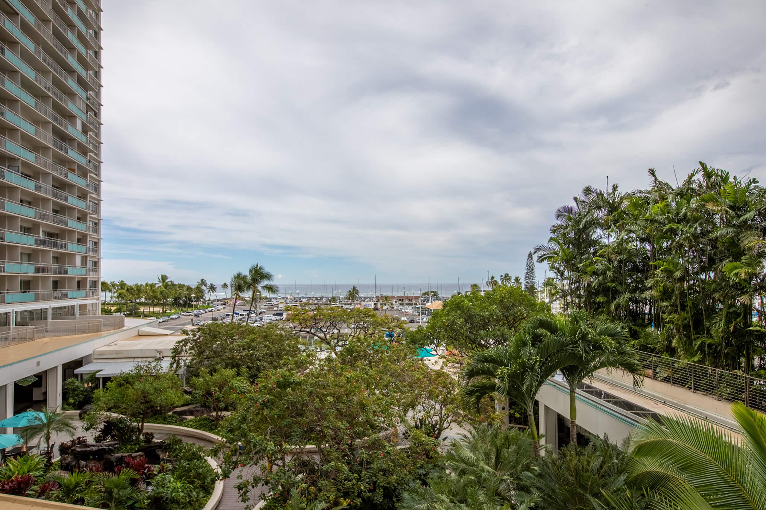 OCEAN VIEW 2 BEDROOM 2 BATHROOM APP AT ILIKAI! - Image 20