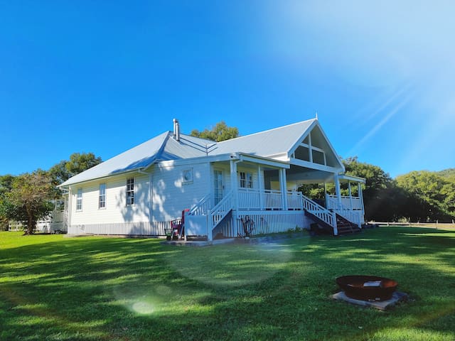 On the Farm – North Arm – “Farm Stay – Farm Play”