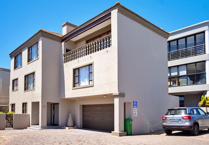 Langebaan Beach House Calypso Beach Houses for Rent in Langebaan