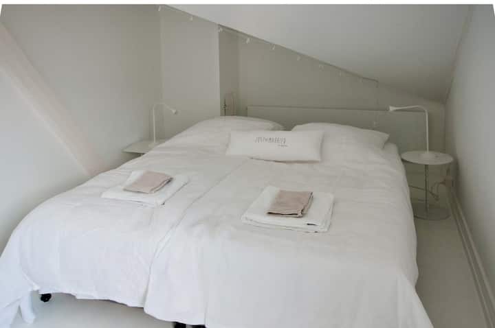 Schlafzimmer 2