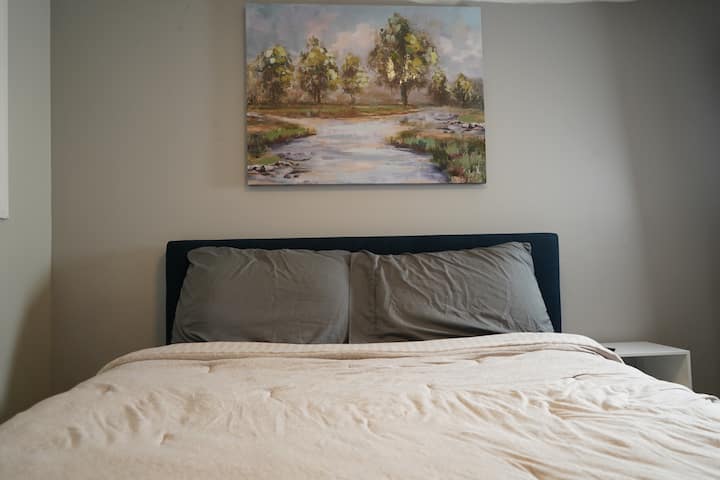 The 3rd bedroom includes a comfy Queen sized bed.