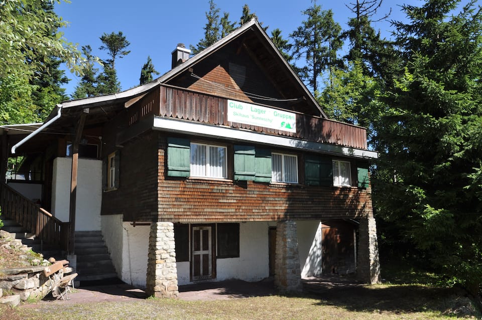 Top-earning Airbnb listing in Flums, 4 bedrooms
