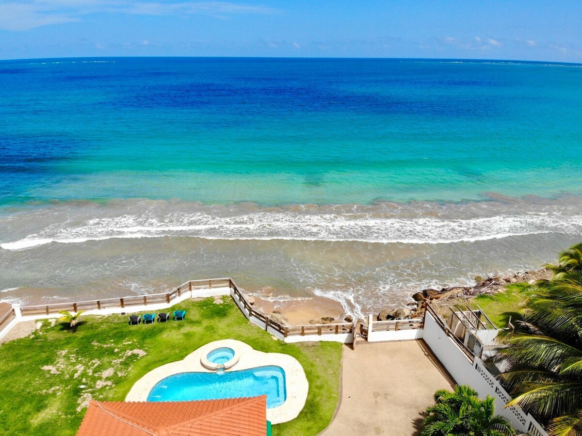 La Orilla Beach House II Houses for Rent in Luquillo, Luquillo