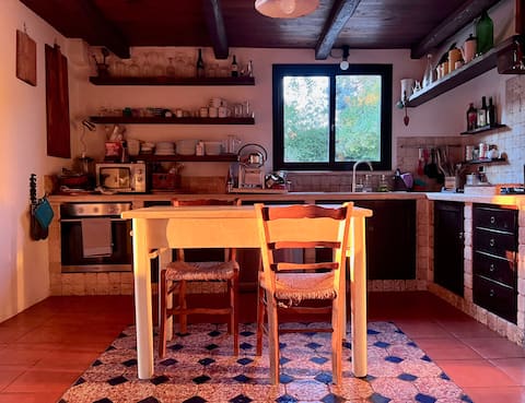 A Casa del Pittore, B&B with pool