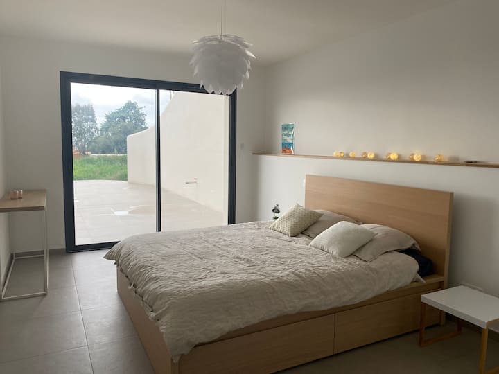 חדר שינה 2 + חדר הלבשה