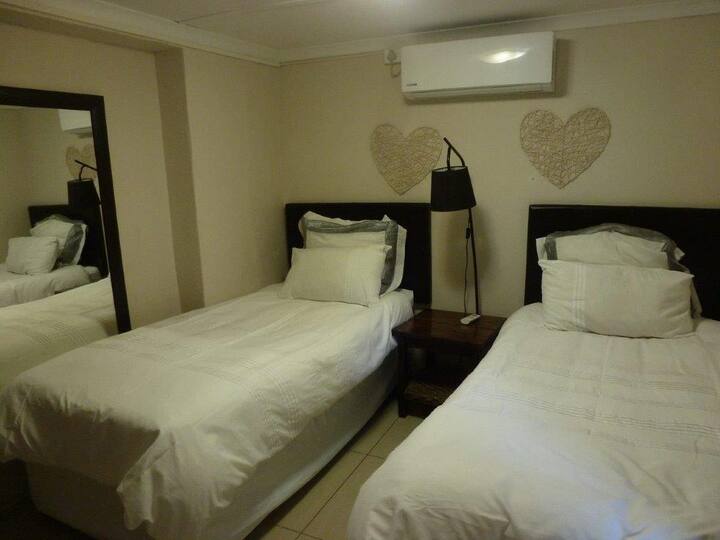 غرفة النوم 2