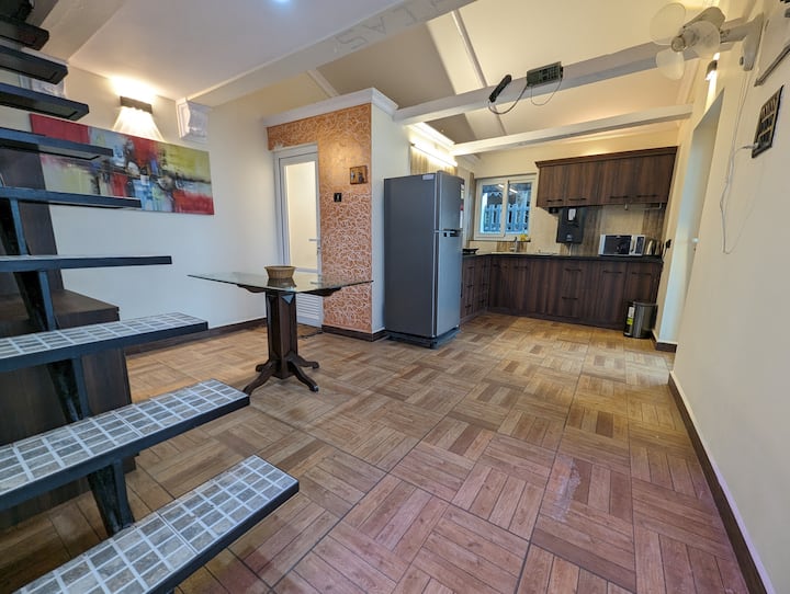 Full kitchen image 4
