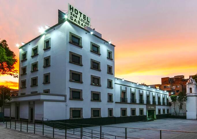 Hotel San Lucas managed Airbnb listing 3