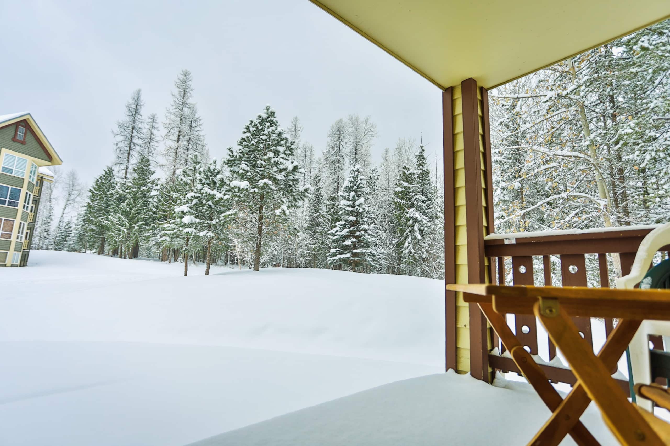 Walkout End Unit | Mountain Views | Sauna - Photo 4