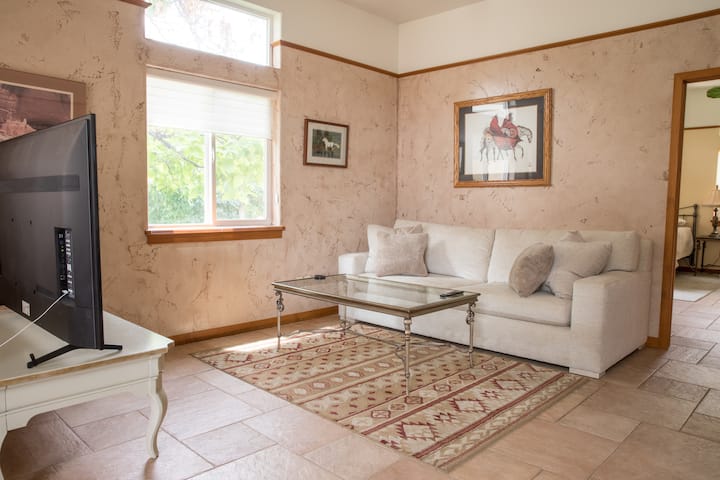 Orchard  Suite  With Kitchen And Horse Facilities - Grand Junction, CO