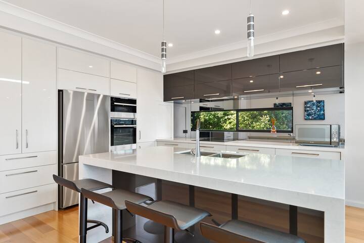 Harbour View gallery image 3