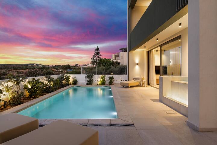 Lux Sea View Villa by CHANiA LiVING STORiES gallery image 4