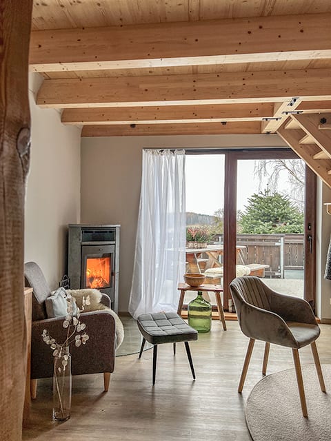 Kohlberg country house with distant views and garden sauna