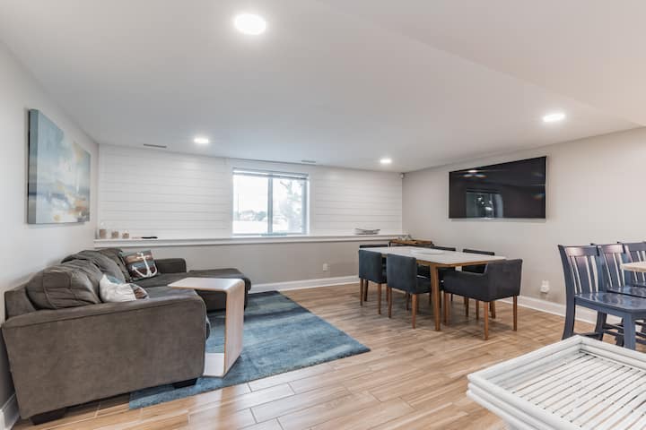 Oceanbreeze: 2 Bed 2 Bath Condo On Beach W/ Pool - Avalon, NJ