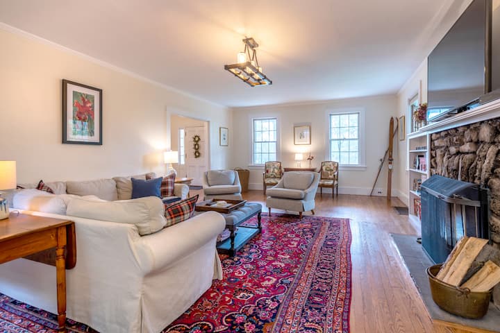5 Min Walk To Equinox From Manchester West - Manchester, VT