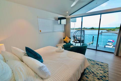 Dacha on Maggie No #1 First Class Island Luxury