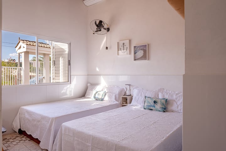 Slaapkamer 3 met airconditioner