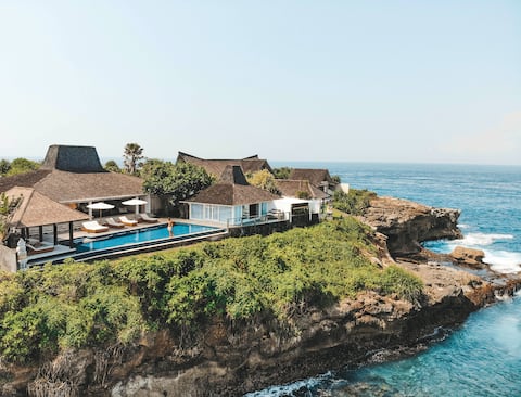 Tranquilla by the Sea - Luxury Villa on the Cliff
