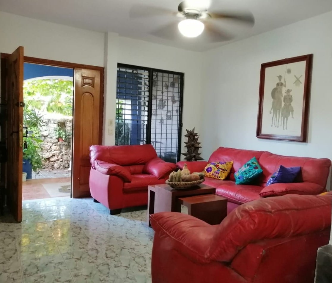 Airbnb con mejor rendimiento: Casa Amarilla de Minerva en Fraccionamiento Rinconada De Chuburná