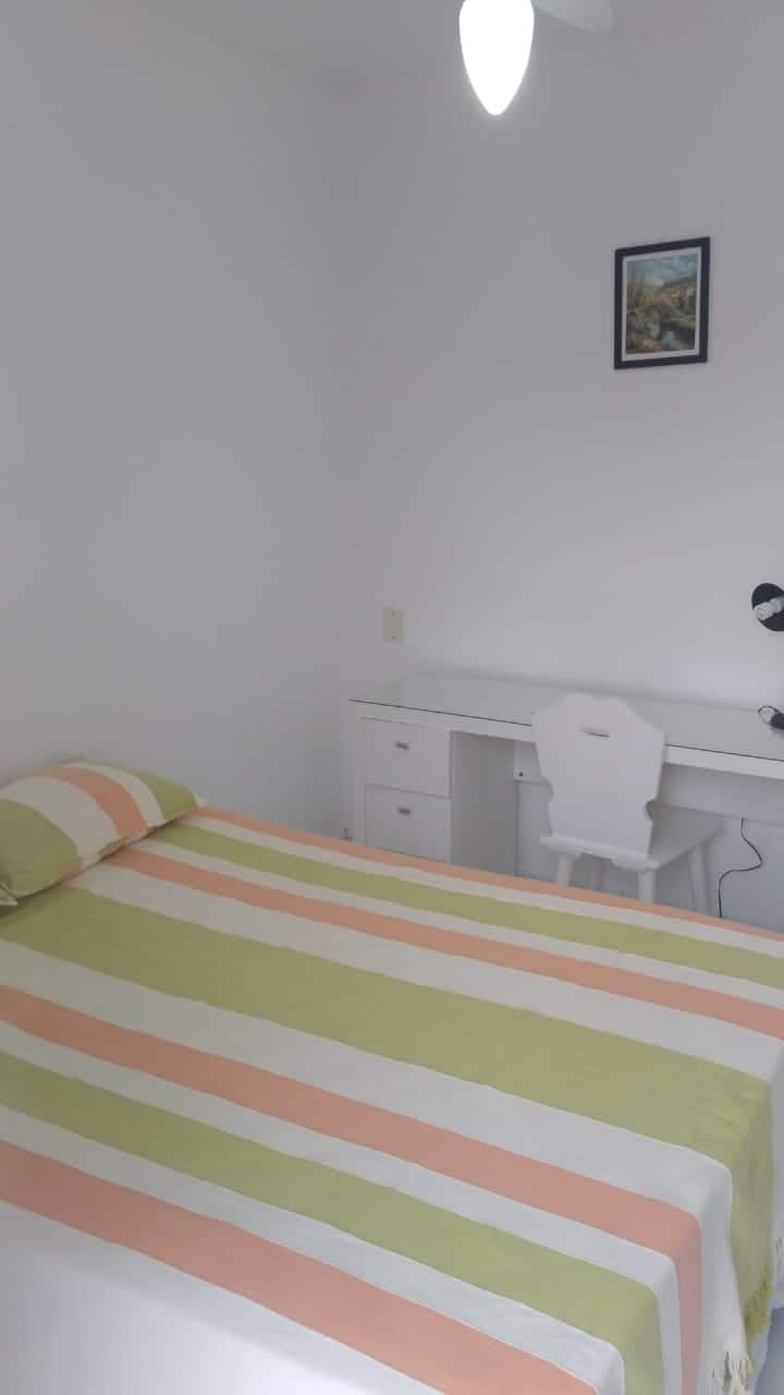 Spavaća soba s bračnim krevetom – gornji kat
