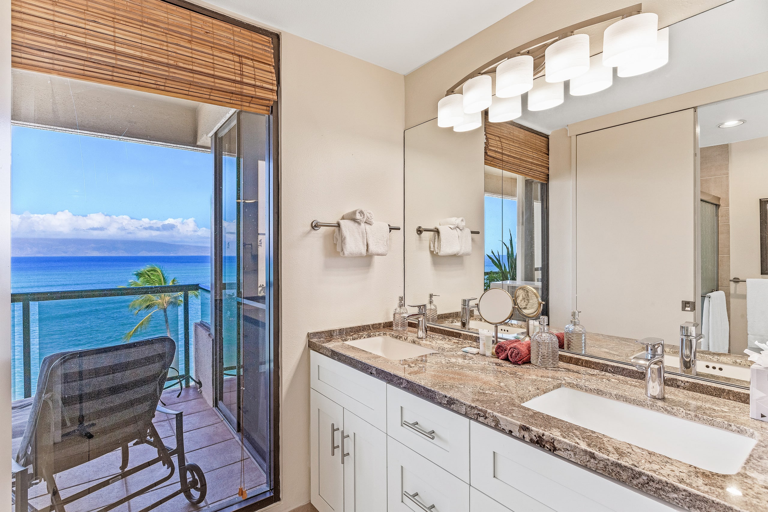 Condo in Lahaina · ★4.93 · 2 bedrooms · 3 beds · 2 private baths - Image 13