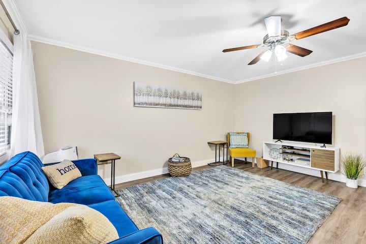 Playa Del Rey | 1 Bd | Parking | No Cleaning Fee - Los Angeles, CA
