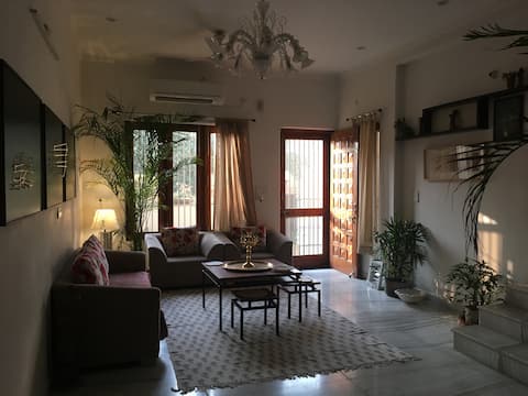 Cozy & Spacious Private Apartment - Raas Homestay