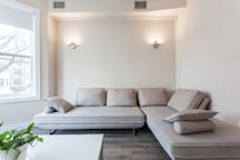 Great Wrigley Field Location  2bed 1bath Apartment rental in Chicago