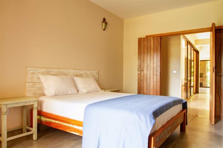 Suita 2 me ajër të kondicionuar