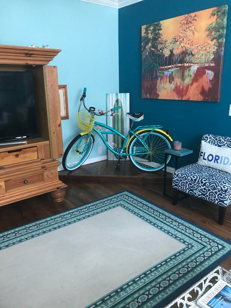 Living area Bikes available
