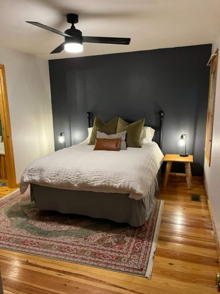 საძინებელი 1