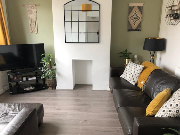 Abergele Holiday Rentals & Homes Wales, United Kingdom Airbnb