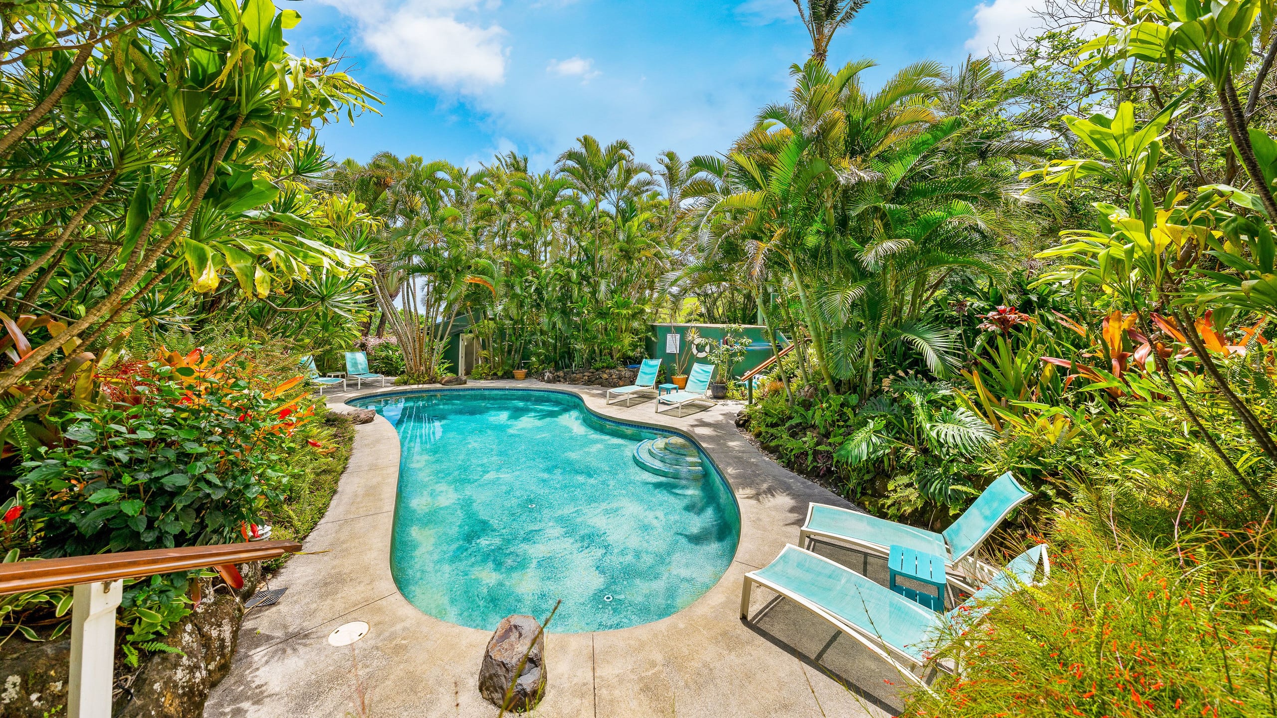 Home in Haiku · ★4.98 · 2 bedrooms · 3 beds · 2 baths - Photo 10
