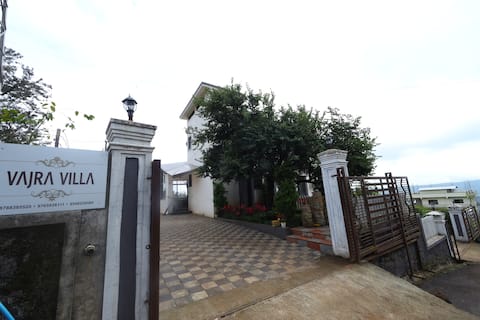 Vajra Villa   calm  silent   Valley view