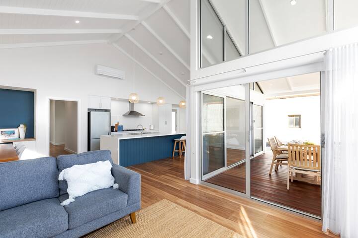 Sails Accommodation - Port Macdonnell