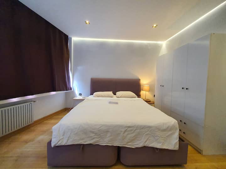 Xx Modern Private Room In Shared Apartment - Istanbul