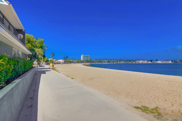 Beautiful Beach Home, Ocean & Bay, AC