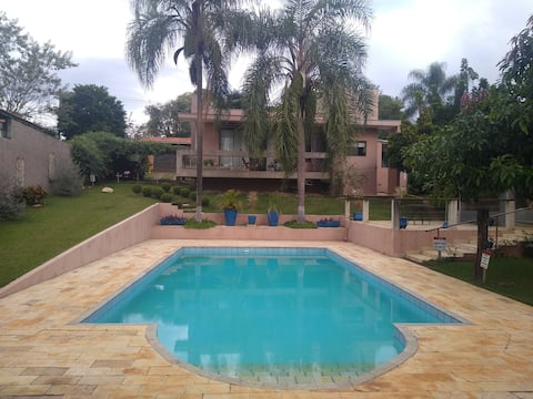 Successful Airbnb property: Farmhouse in a gated community. in Boituva