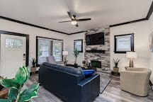 Palm House, 202 E Palm Dr
