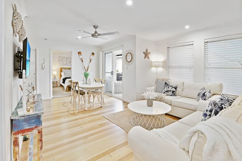 Top performing Airbnb: Beach Vibes in Marcoola