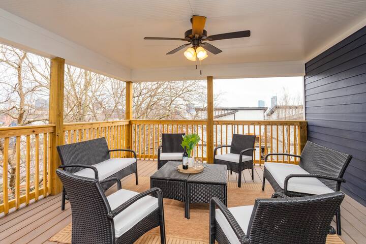 Luxurious Newbuild • 5 min to Broadway • 4 Full BA gallery image 5