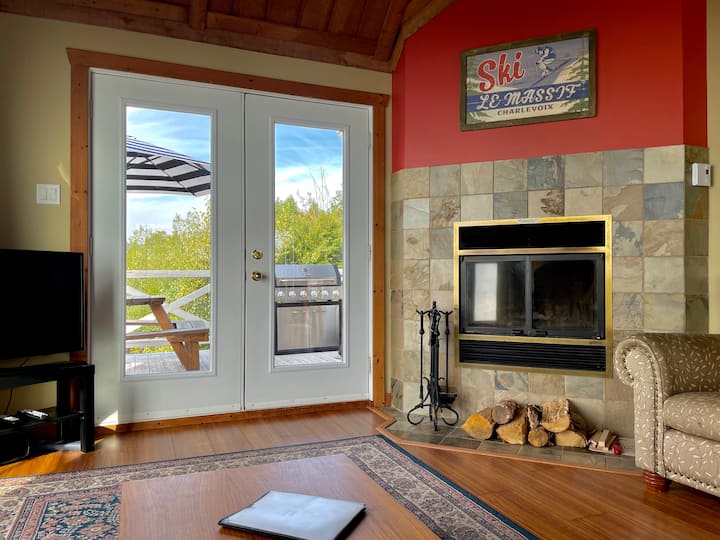 Chalet Le128: Haut (Bbq + Cheminée + Spa) - Charlevoix