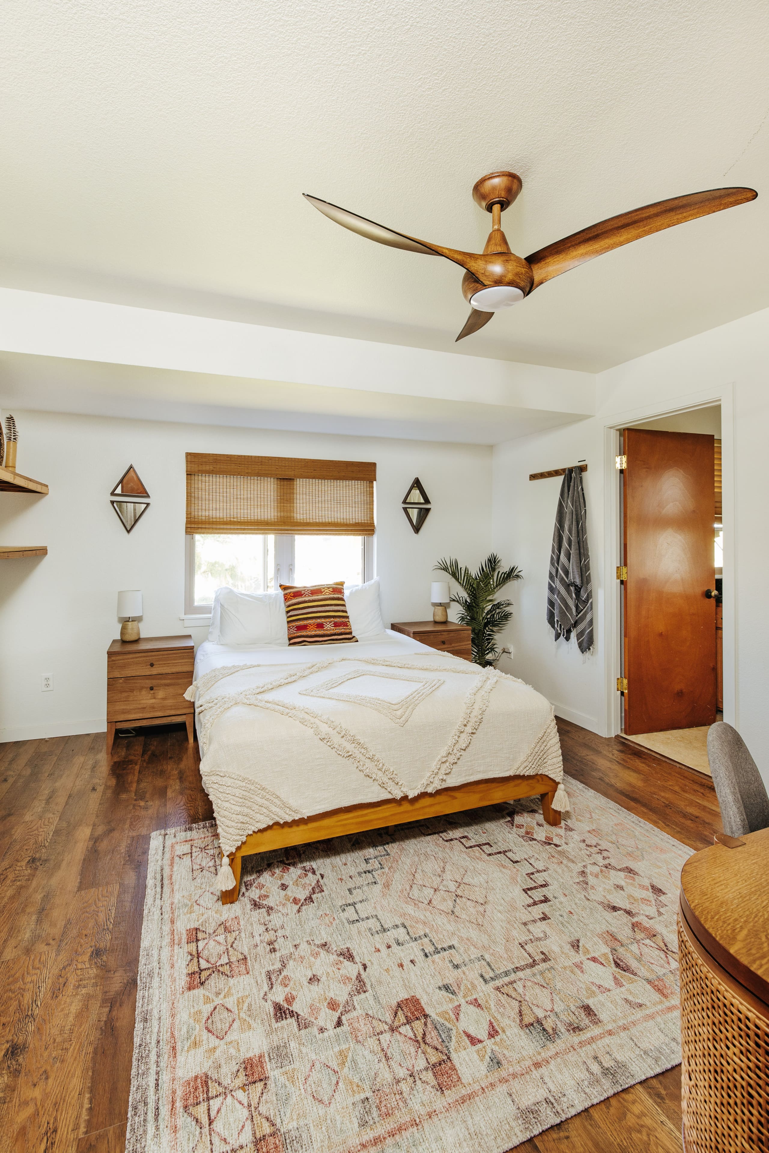 Home in Kailua-Kona · ★4.89 · 6 bedrooms · 6 beds · 5 baths - Image 76